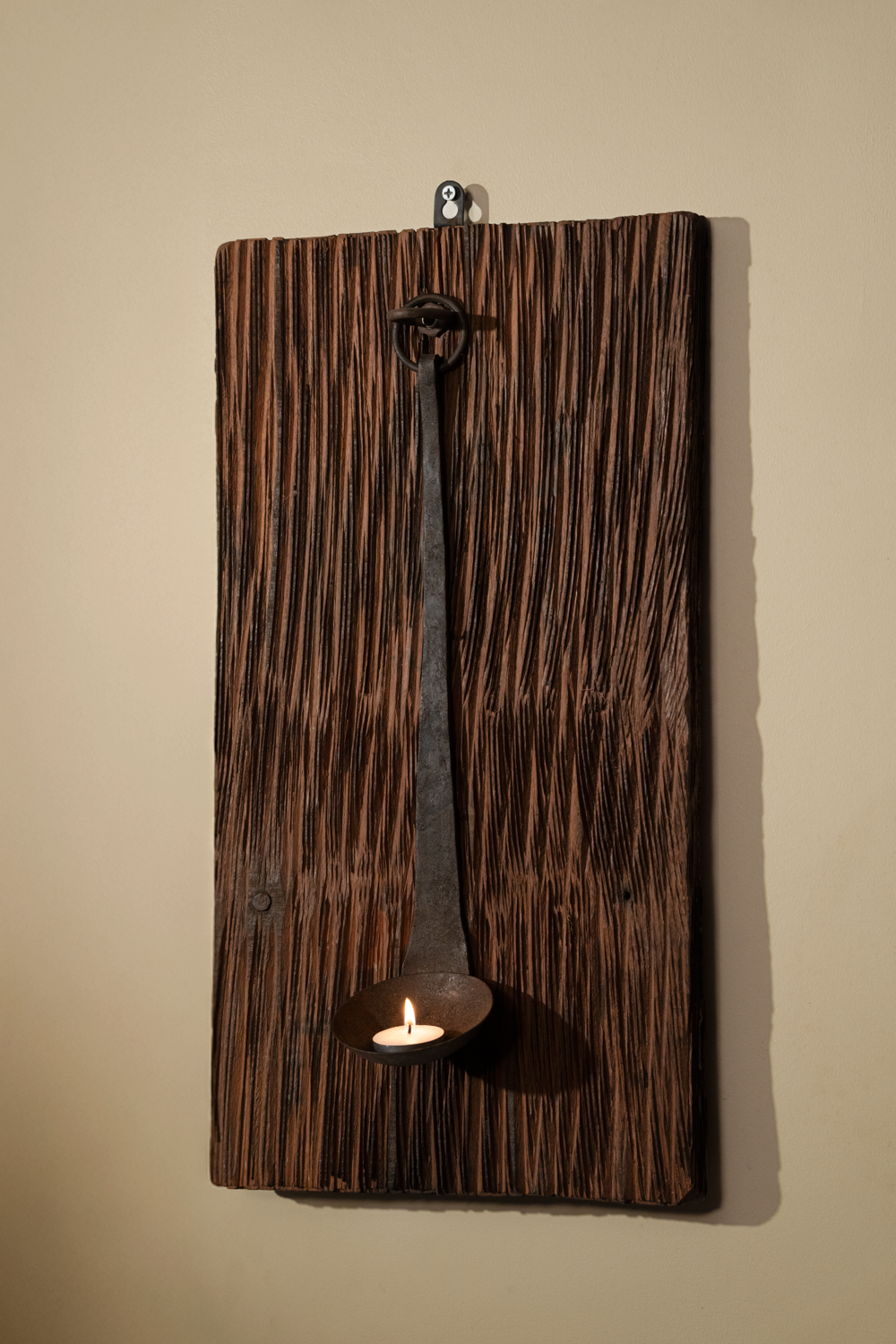 Kage candle stand