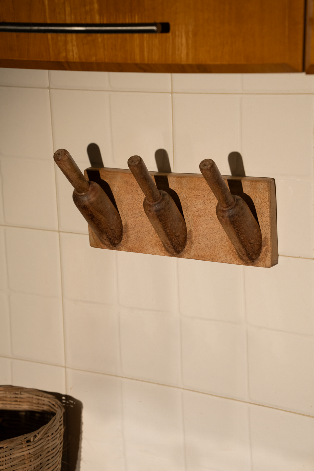 NAIKA - Wooden Hanger